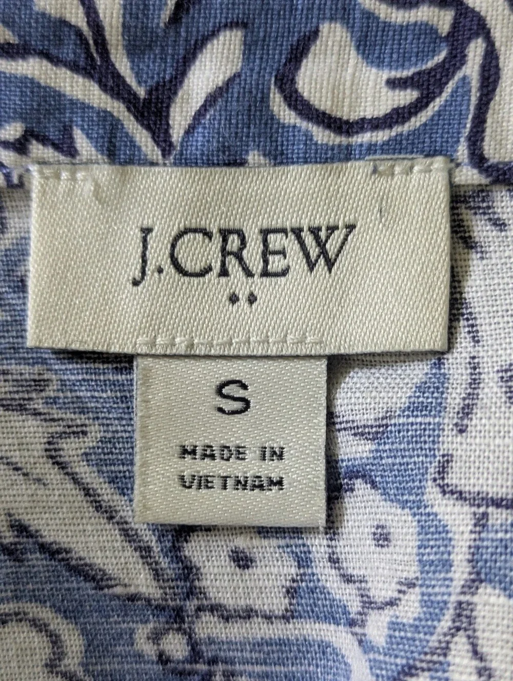 NWOT...J Crew Blue Floral Ruffled Button-Front Linen Blend Top Size Small